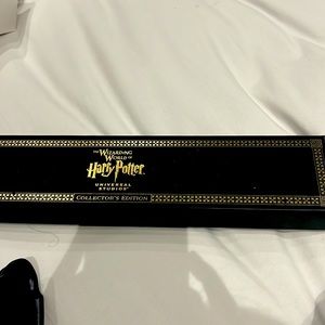 wand comes with display